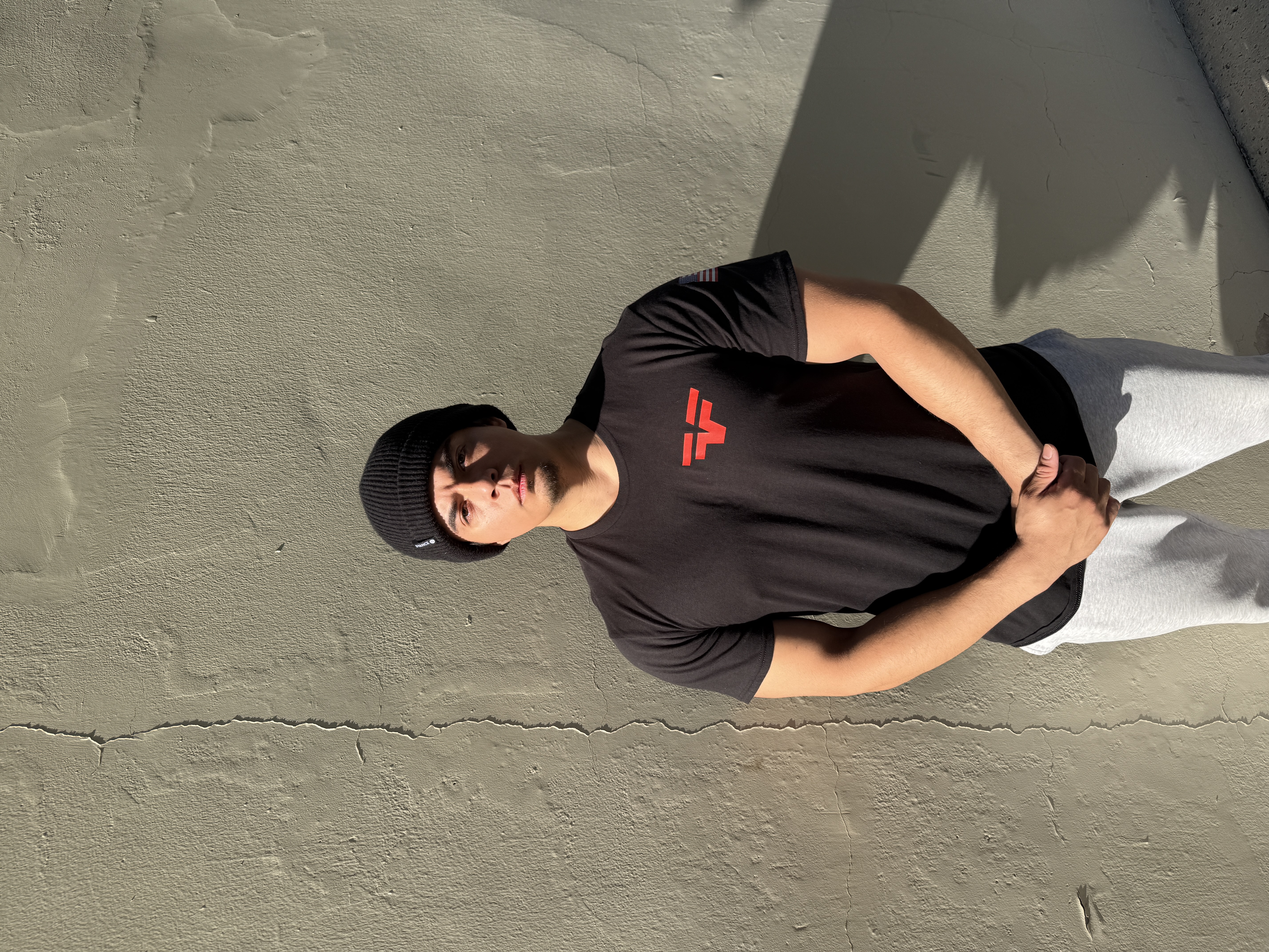 Bernard De La Mora - Personal Trainer at Flex Fitness